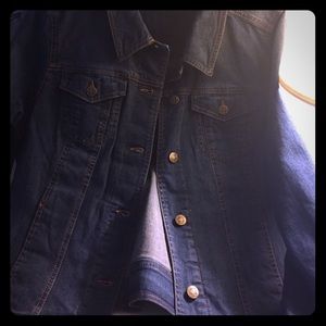 ☀️Liz Claiborne Denim Jacket